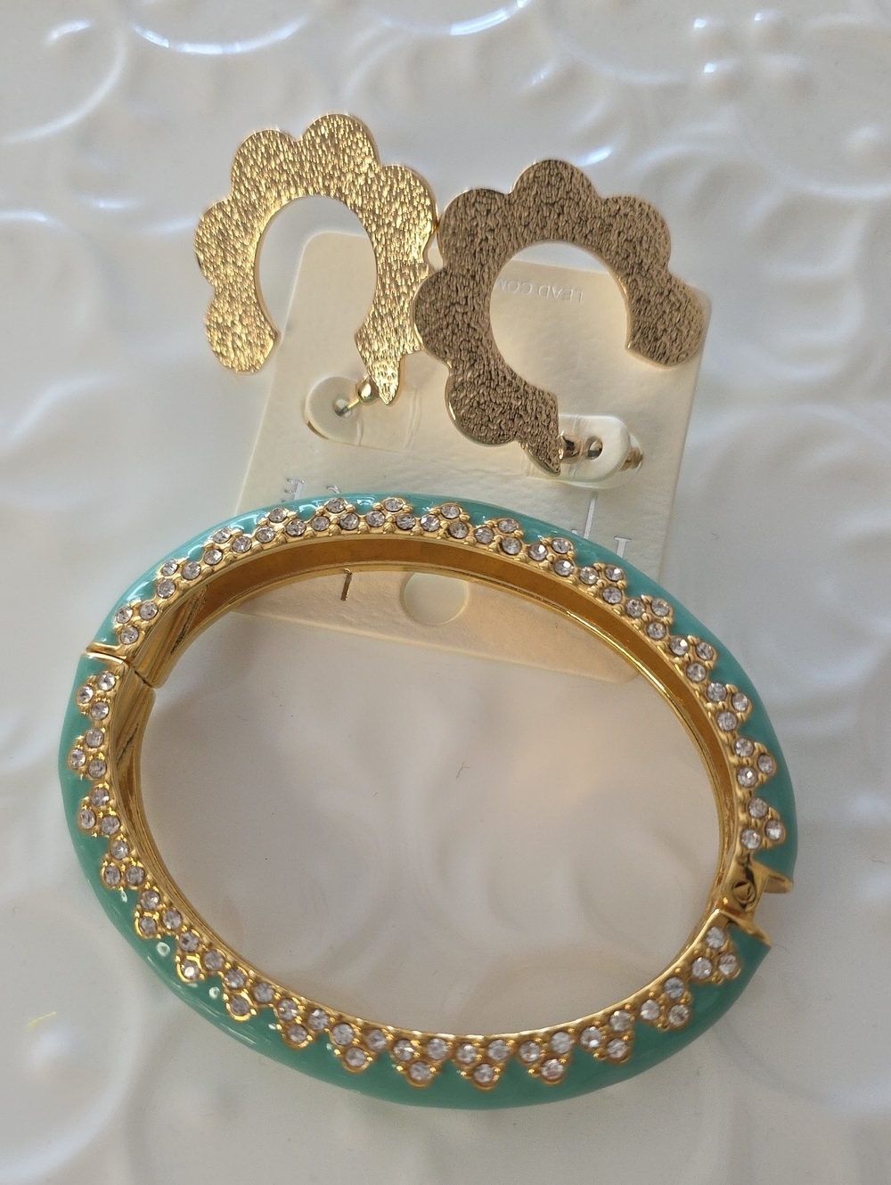 Stella Dot Gold-Tone Turquoise Crystal Hinged Bangle
